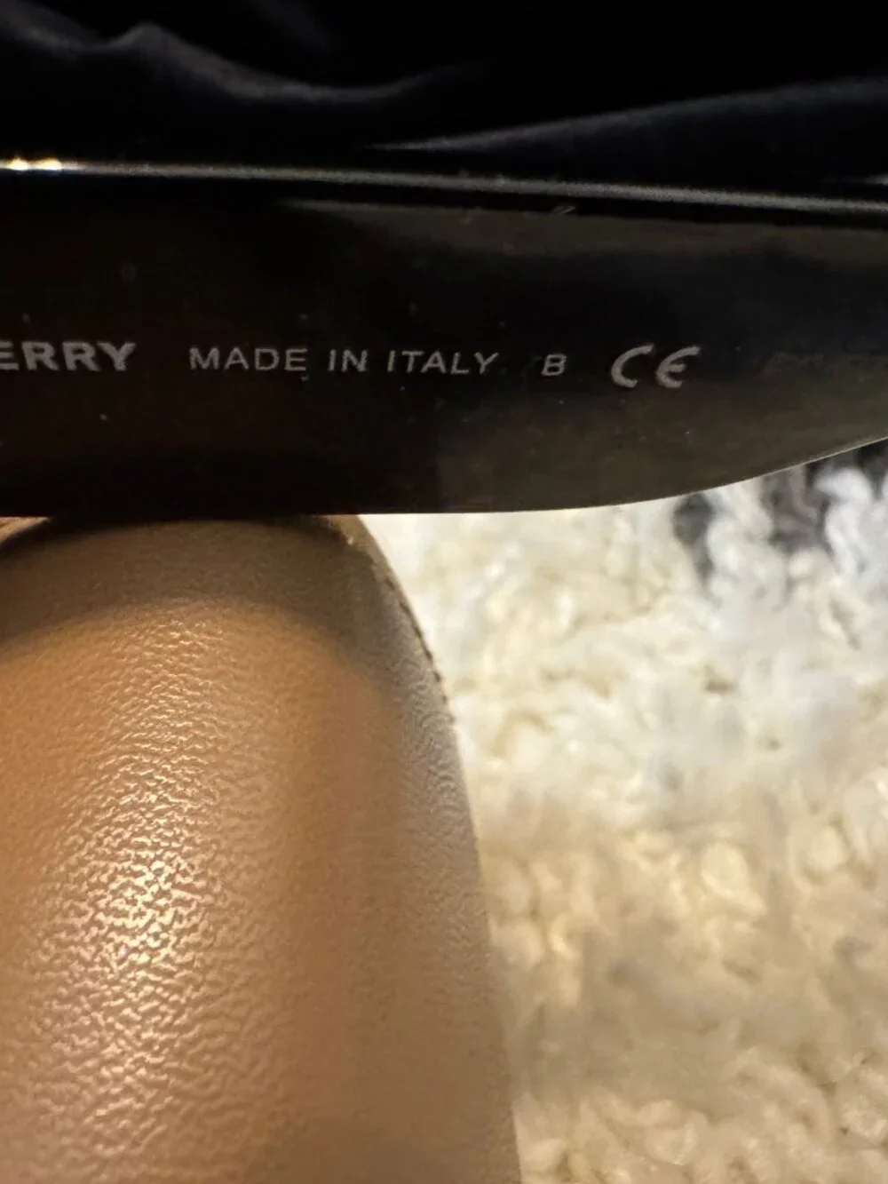 Burberry Sunglasses Delilah B4327 3977/87 Black Gloss Gold Thick Rim 51-23-140